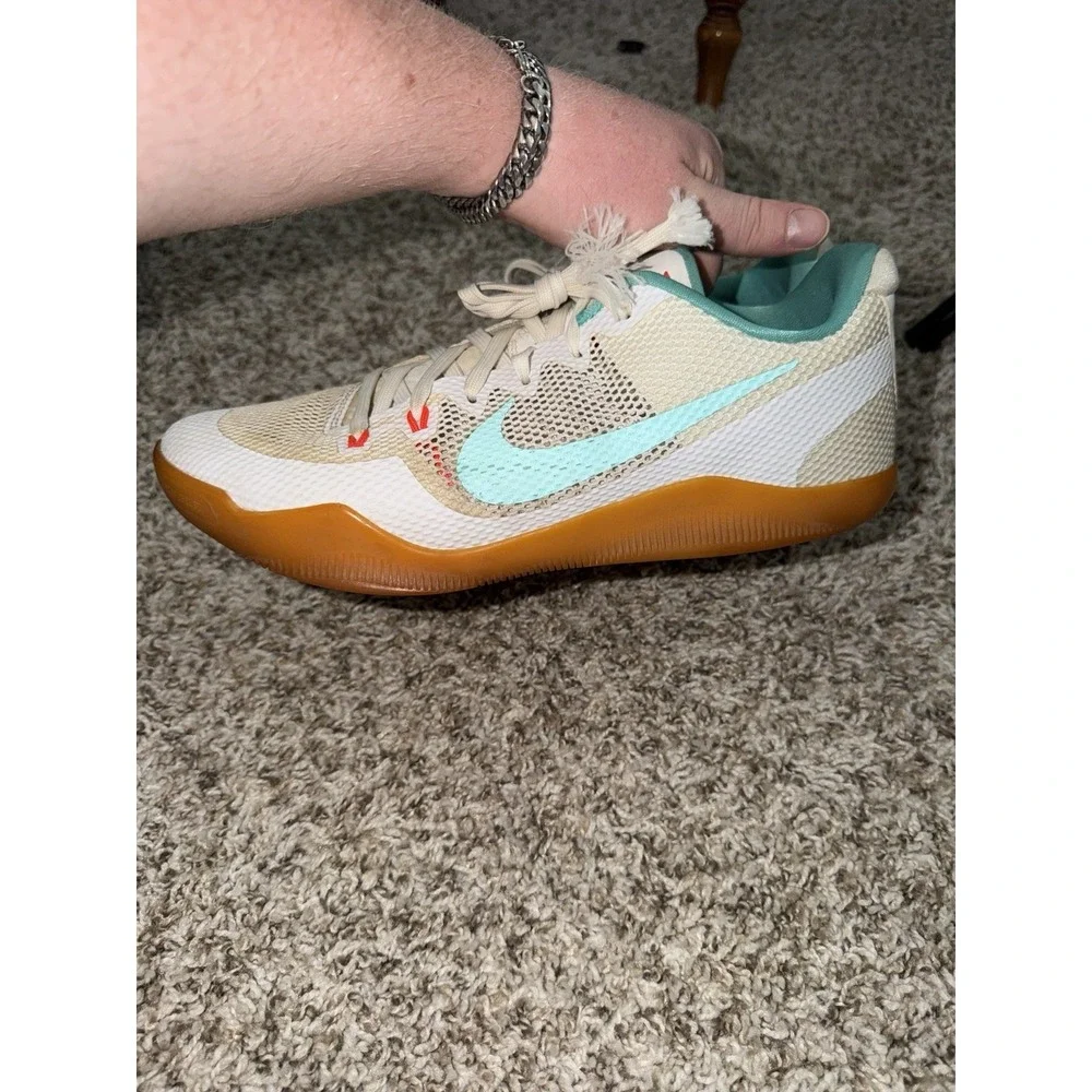Size 10 - Nike Kobe 11 EM Low Summer 2016 Miami White Teal 836183-103‎